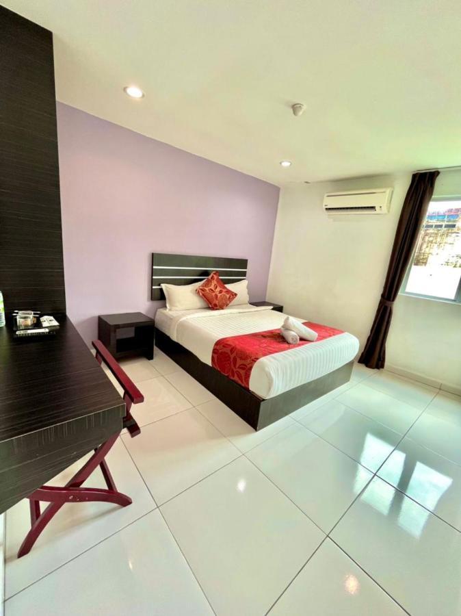 Hotel Zamburger Tengkera Melaka Exteriér fotografie